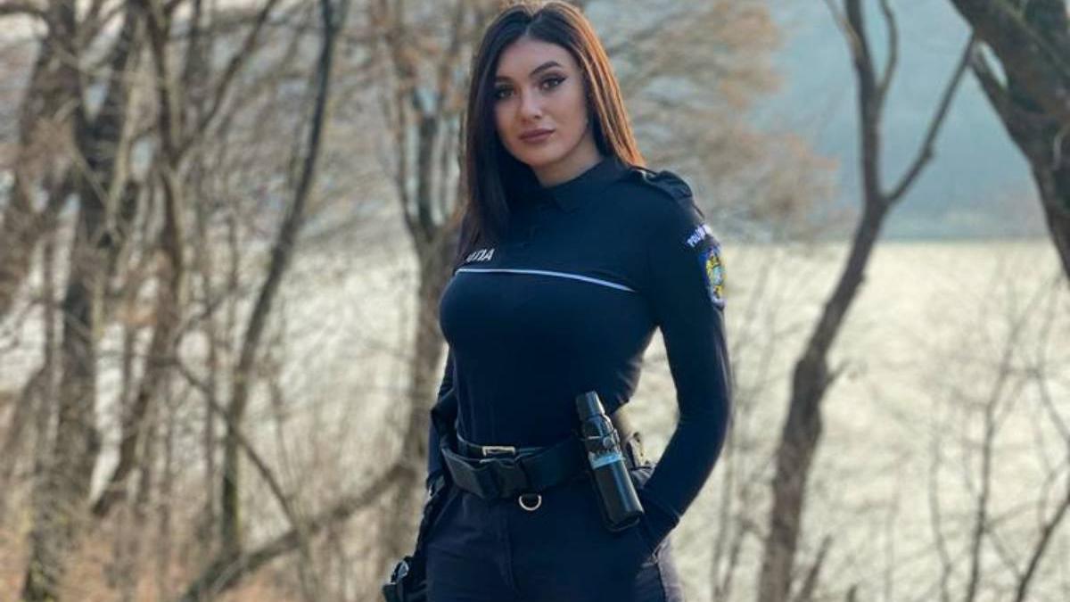 andreea politista iasi alergat sofer focuri de arma