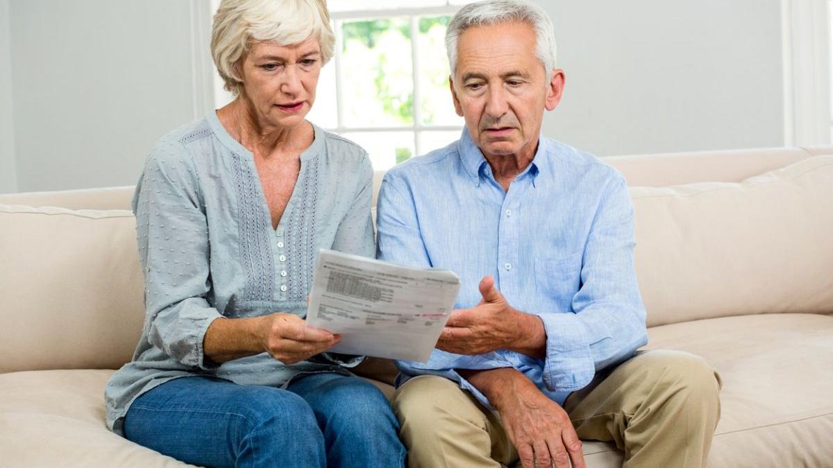 bani pierde roman pensie salariu carte munca