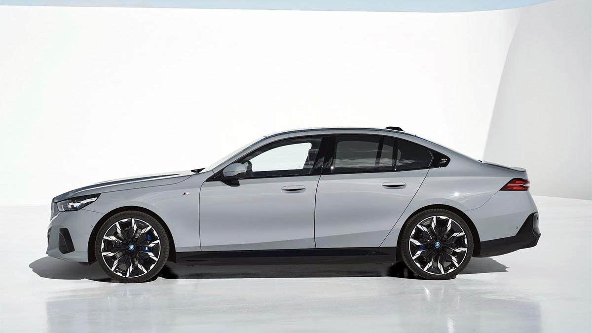 bmw seria 5 semnalizare ochi privire