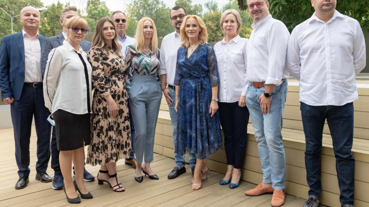 gabriela firea acuzatii furt proiect testare cancer