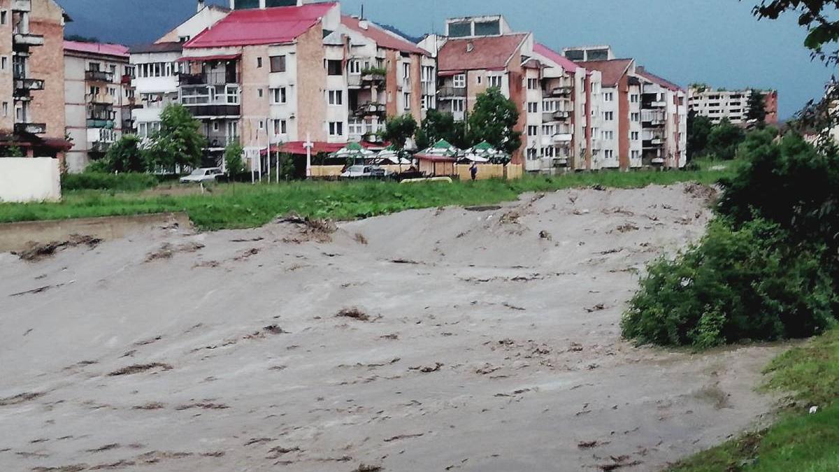 ploaie torentiala ravagii judete romnia zeci gospodarii inundate
