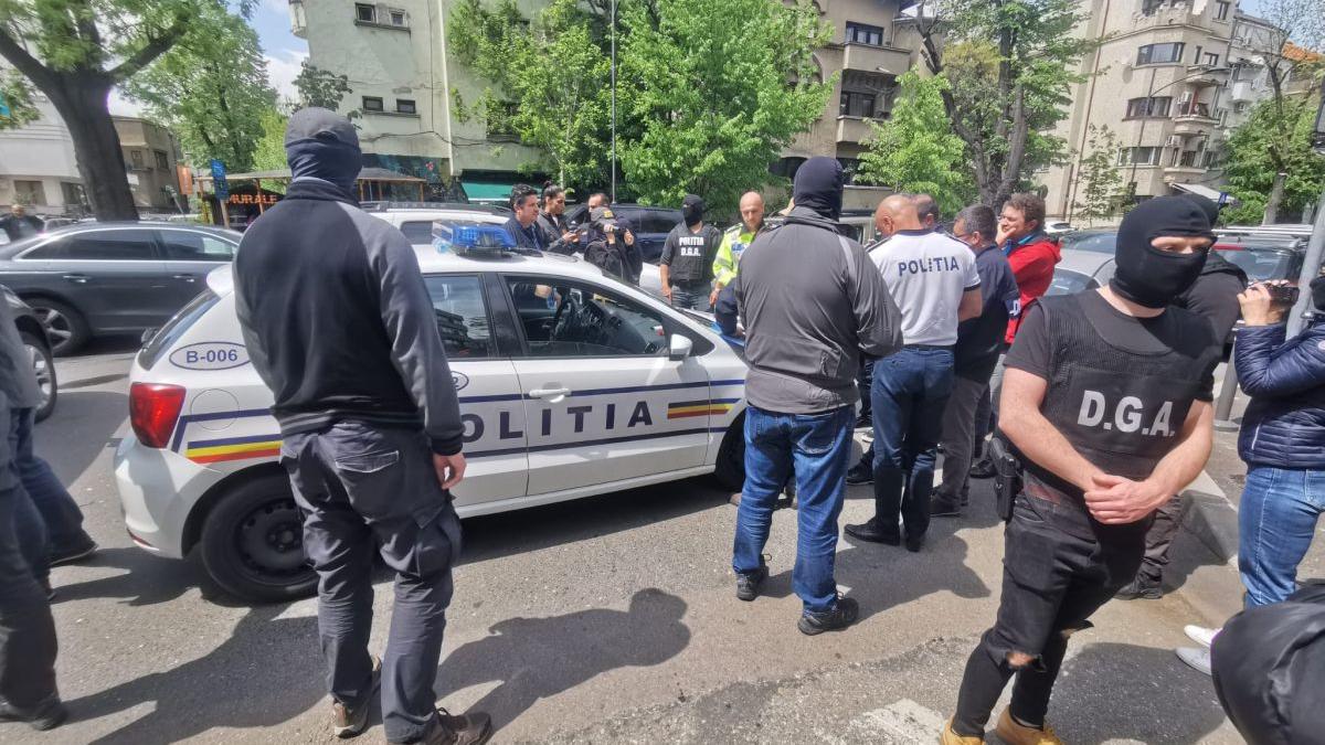 politisti circulatie mita trimisi judecata
