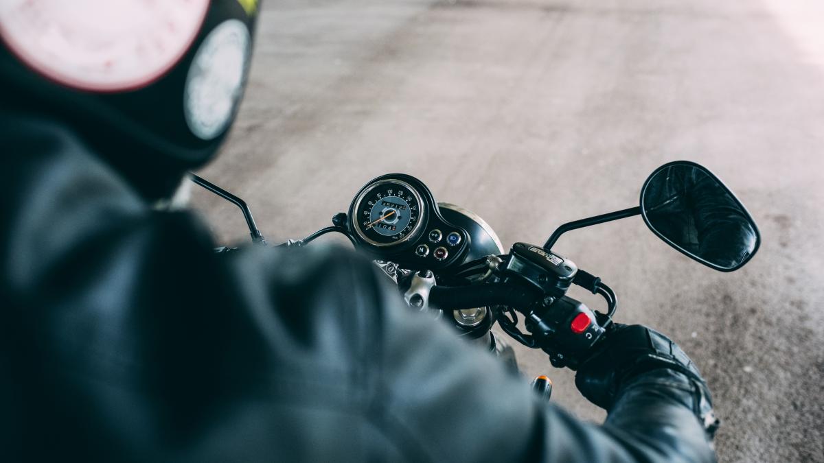 tanar giurgiu motocicleta bicicleta mort