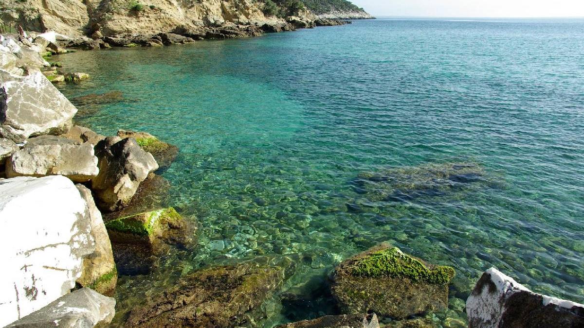 cazare grecia scumpa fata anul trecut preturi