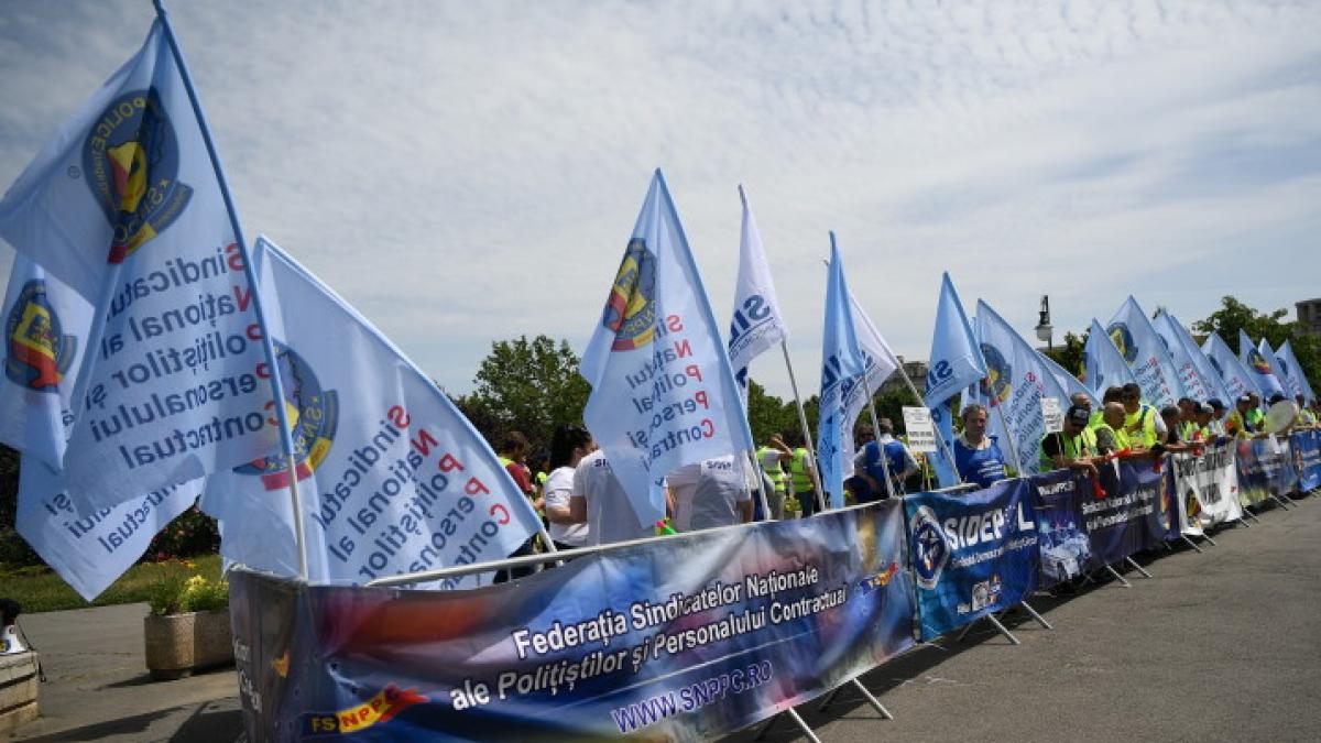 protest politisti ministerul de interne varsta pensionare