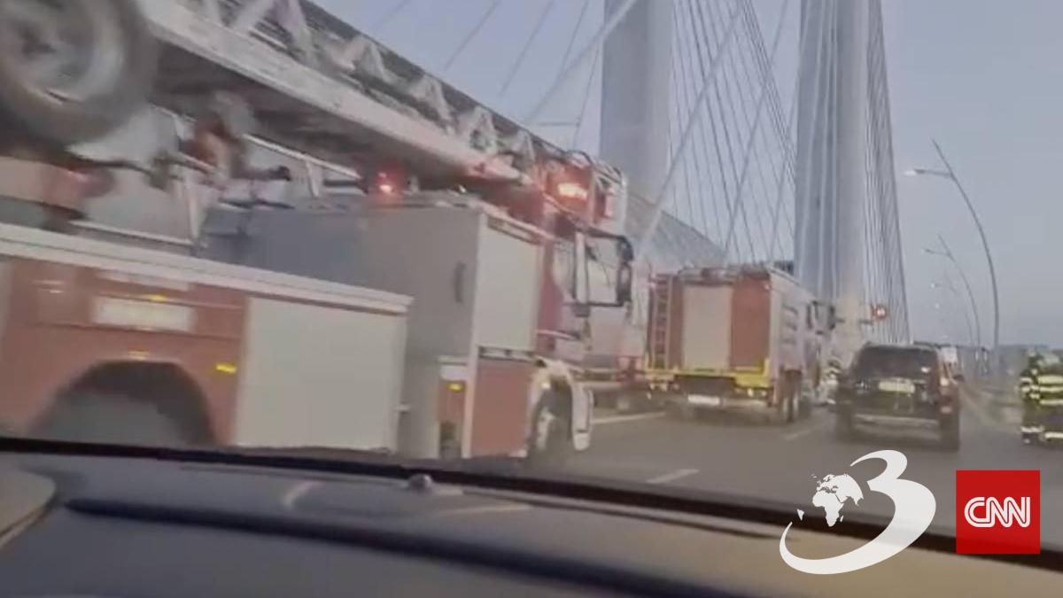 individ ameninta arunca pod basarab circulatie blocata