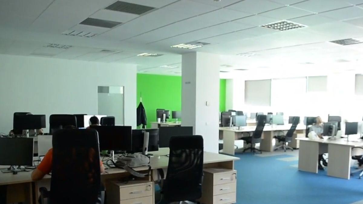 oras romania prima cladire birouri complet digitalizata