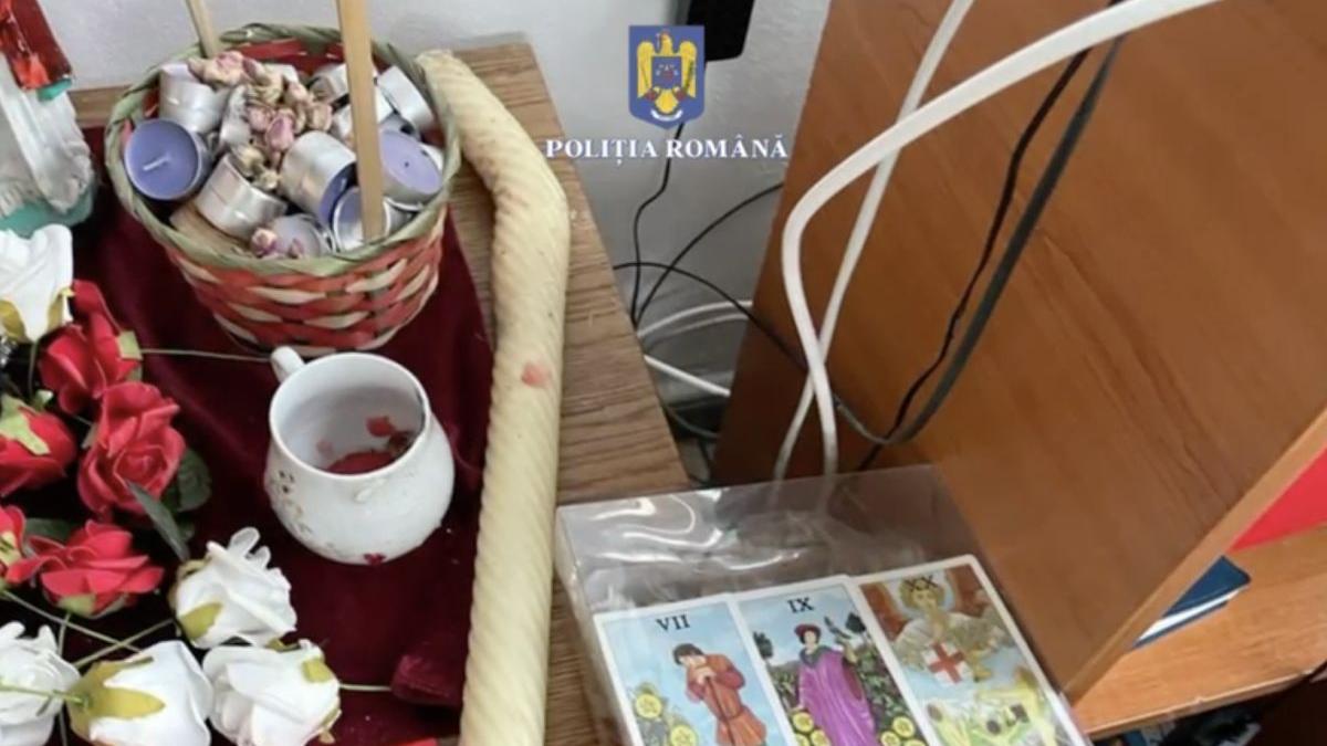 vrajitoare bucuresti perchezitii politisti incantatii