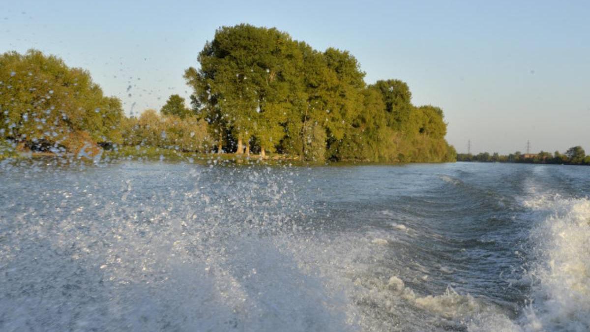 tanar 18 ani disparut dunare mehedinti drobeta turnu severin