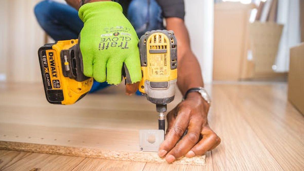 patron cluj barbat ajutat furt bani