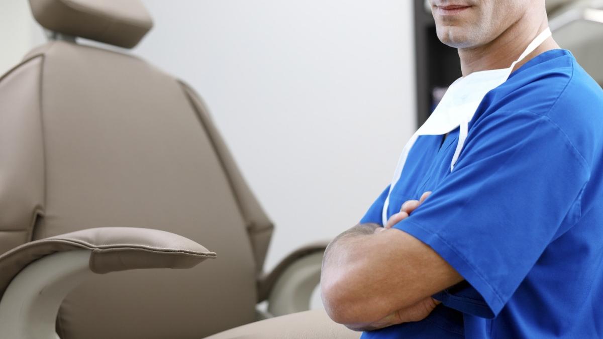 cum au ajuns doi medici dentisti din franta victime din cauza nationalitatii