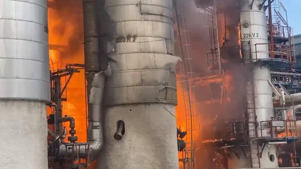 reactie rompetrol incendiu rafinarie petromidia