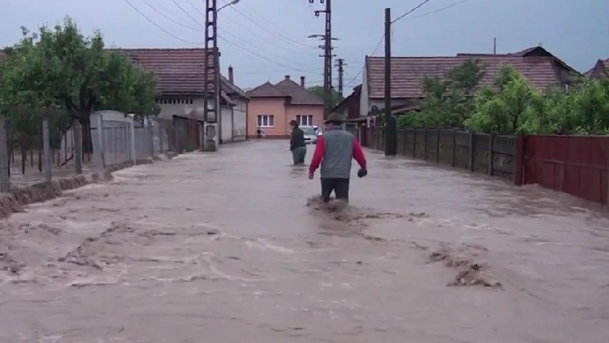 ajutoare urgenta sapte milioane lei romani afectati inundatii