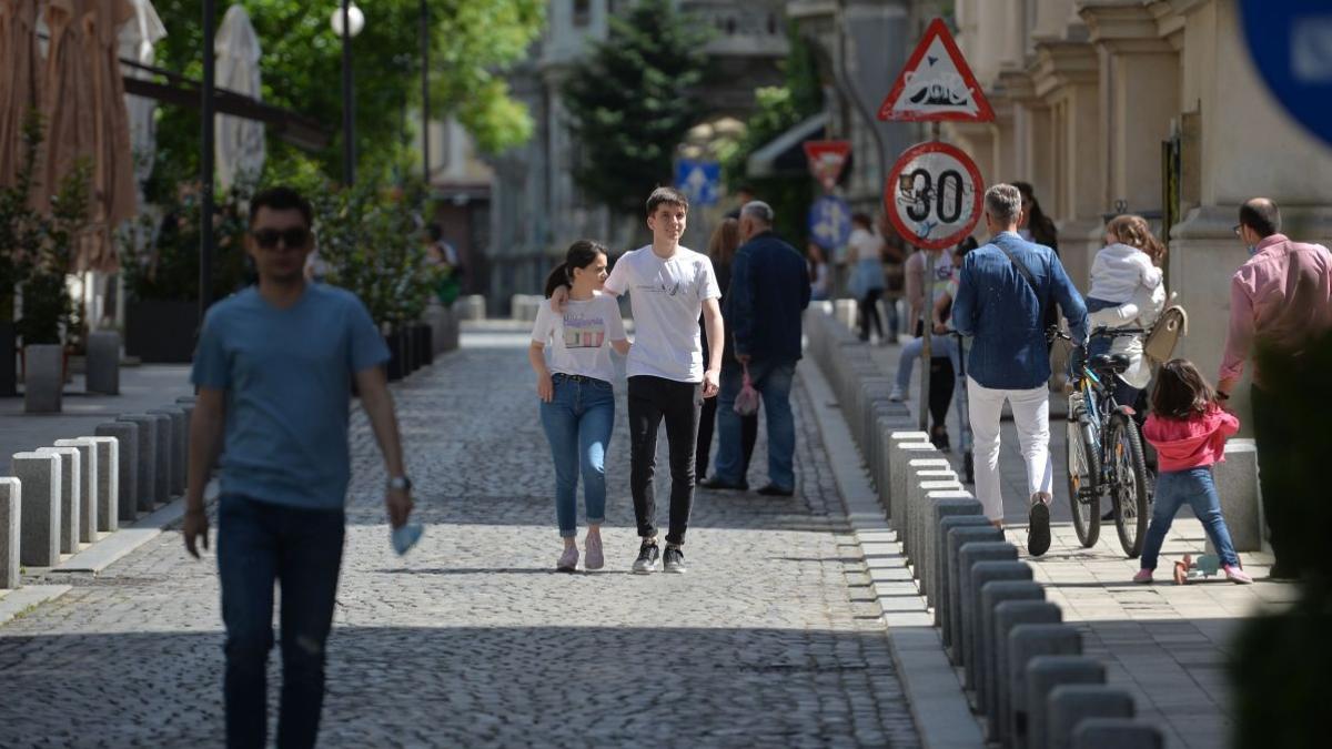 eveniment strazi deschise bucuresti trasee pietonale