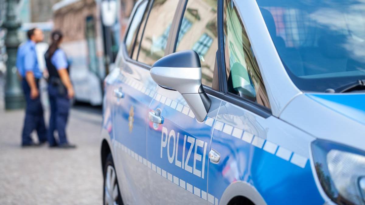 cinci romani 20 spargeri 9 zile austria prinsi politisti cearta