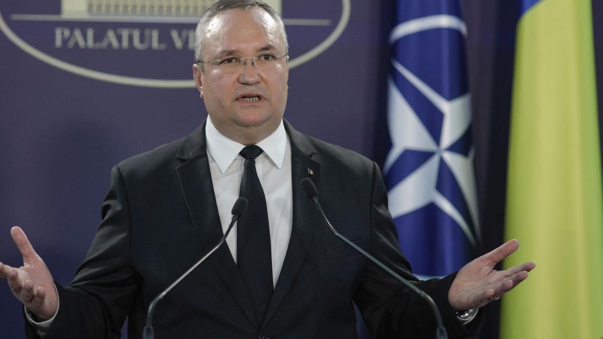 nicolae ciuca vizita parlament grup elevi iasi cariera militara