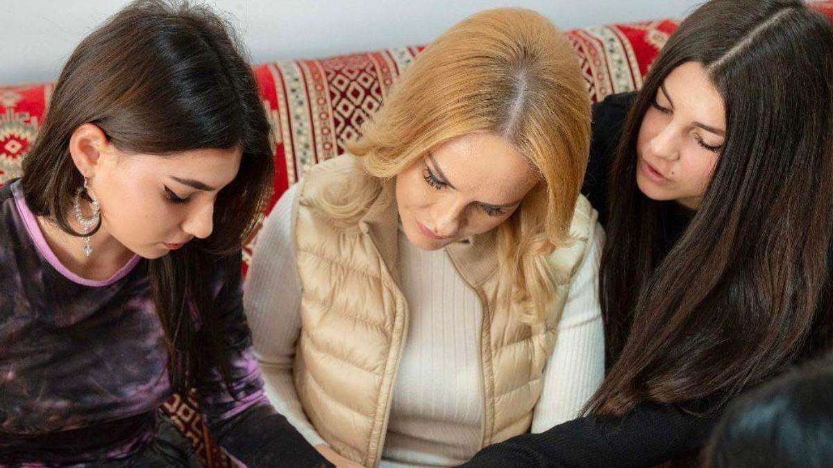 gabriela firea psd ministrul familiei proiect protectie copii abuz sexual