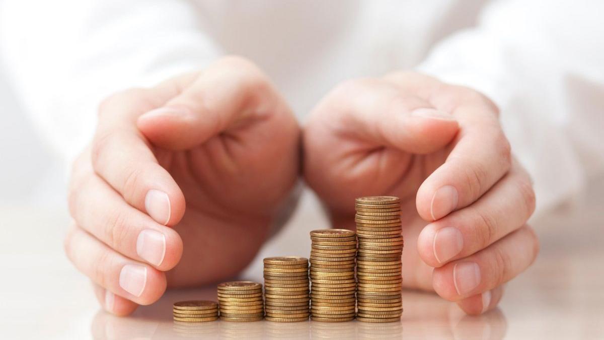 romani vor primi 500 lei plus salariu vouchere vacanta