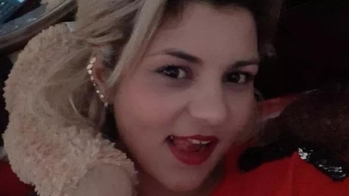 adela romanca 32 ani gasita moarta locuinta italia terorizata fostul iubit roman