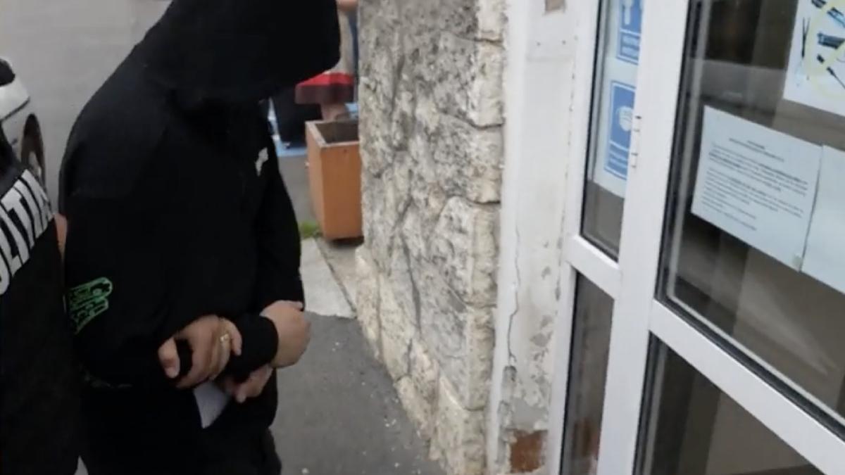 barbat torturat ucis bebelus brasov arestat preventiv