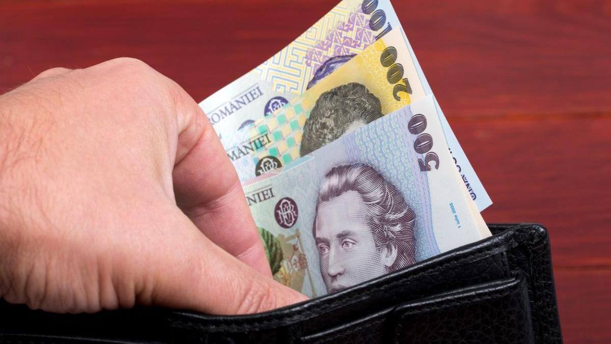 pericole financiare gaura buget masuri crestere taxe guvern