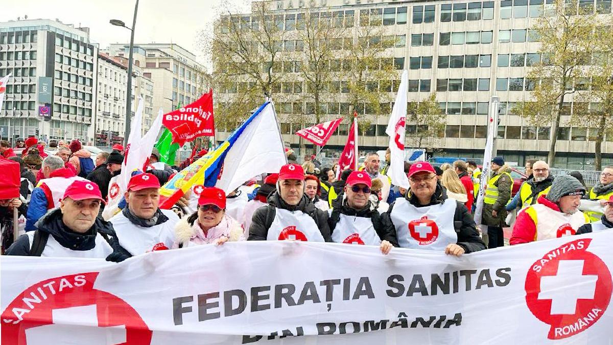 proteste cadre medicale angajati santate vor salarii mai mari nu doar indemnizatii