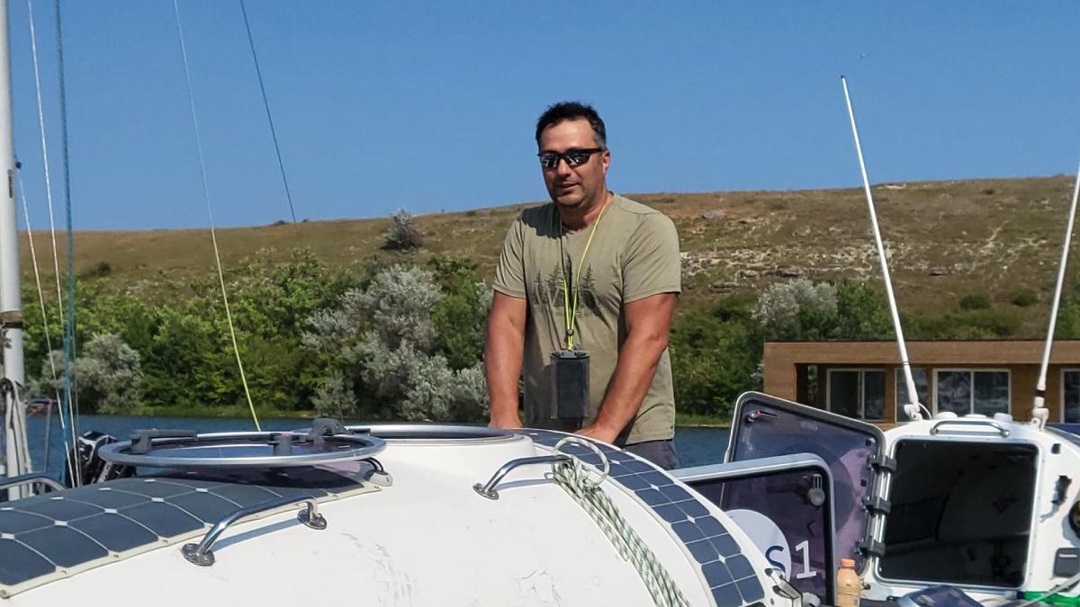 aportiv roman alex dumbrava pleaca singur marea neagra record mondial