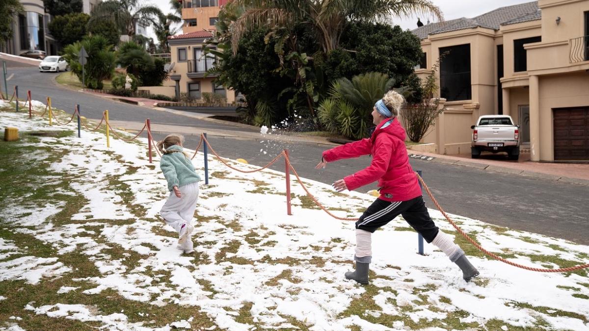 fenomen meteo rar africa de sud a nins prima data 11 ani