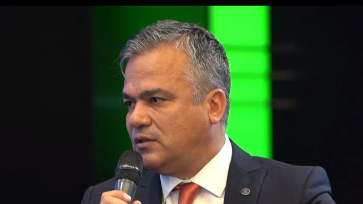 adrian vestea ministrul dezvoltarii sume importante comunitati romania