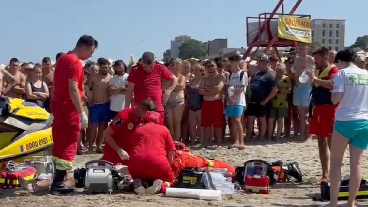 barbat inecat mare plaja modern constanta