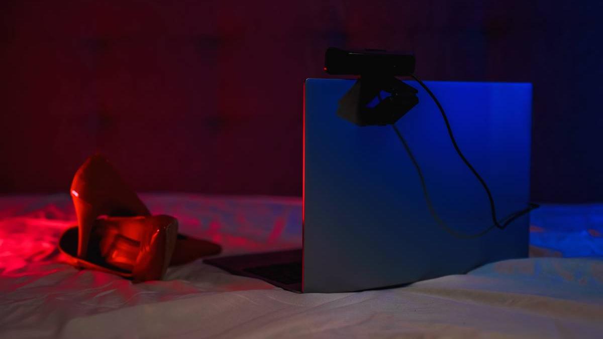 romania tara campioana mondiala videochat 300 000 romani angajati domeniu