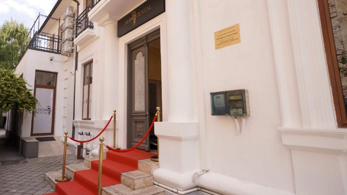 servicii stomatologice premium deos dental