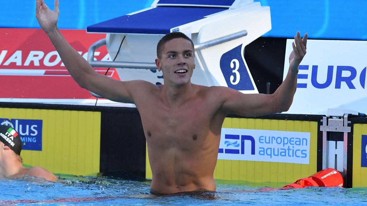 david popovici calificare semifinale 200 metri liber campionat mondial natatie japonia