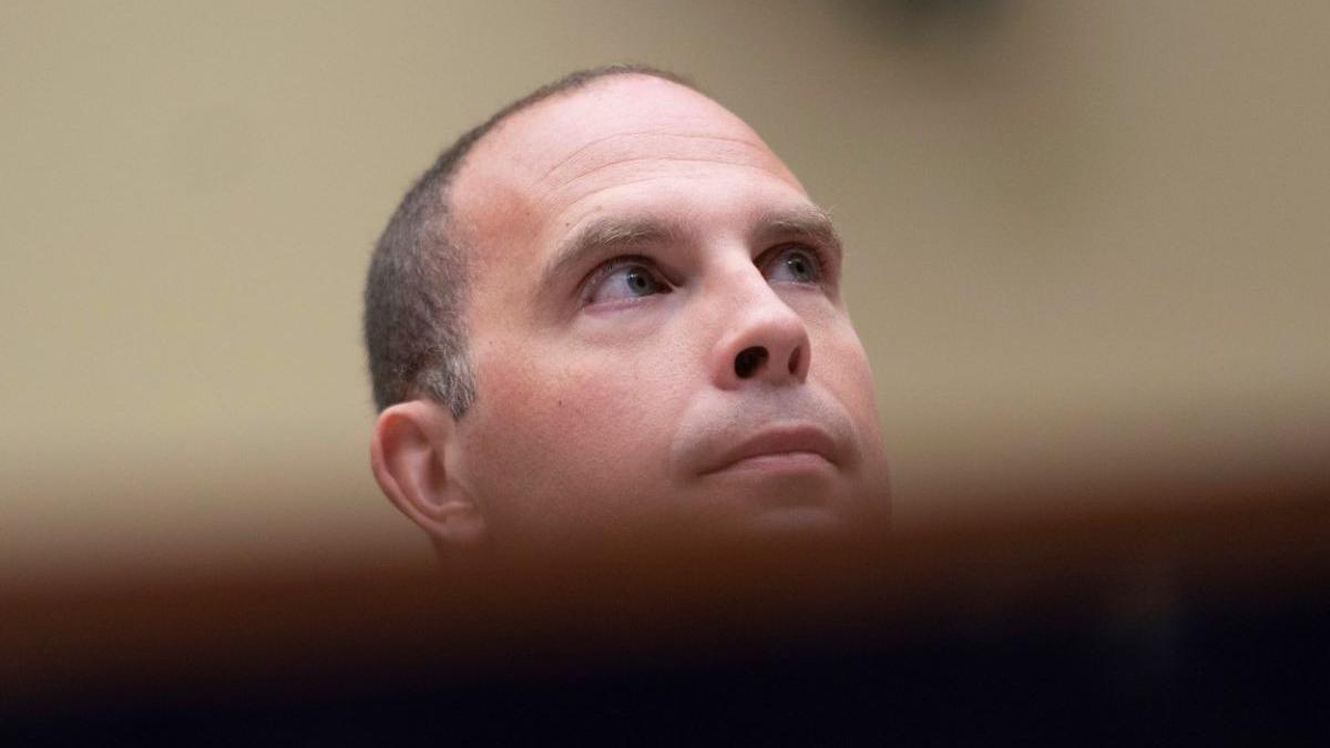 guvern american posesie ozn ramasite non umane fost ofiter servicii informatii marturisire congres