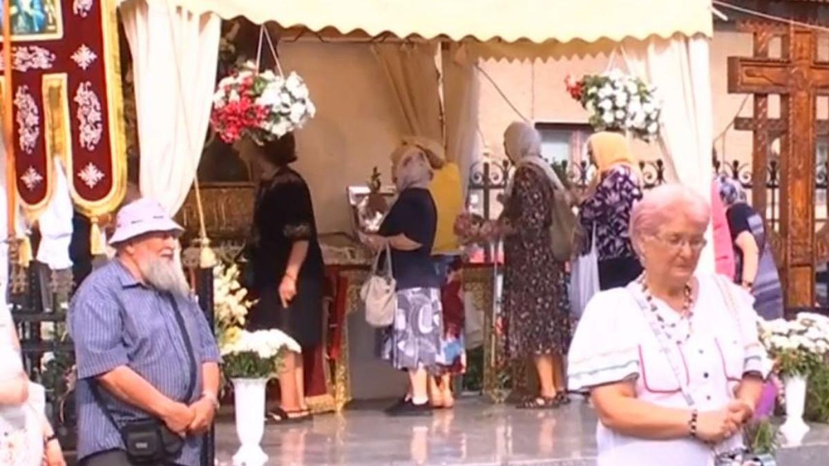 pelerinaj bucuresti moastele sfintilor pantelimon si nectarie