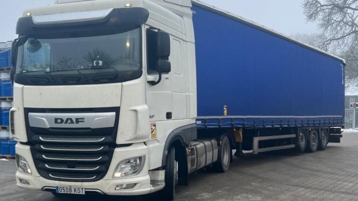 camion roman furat marfa barbat sabie madrid spania