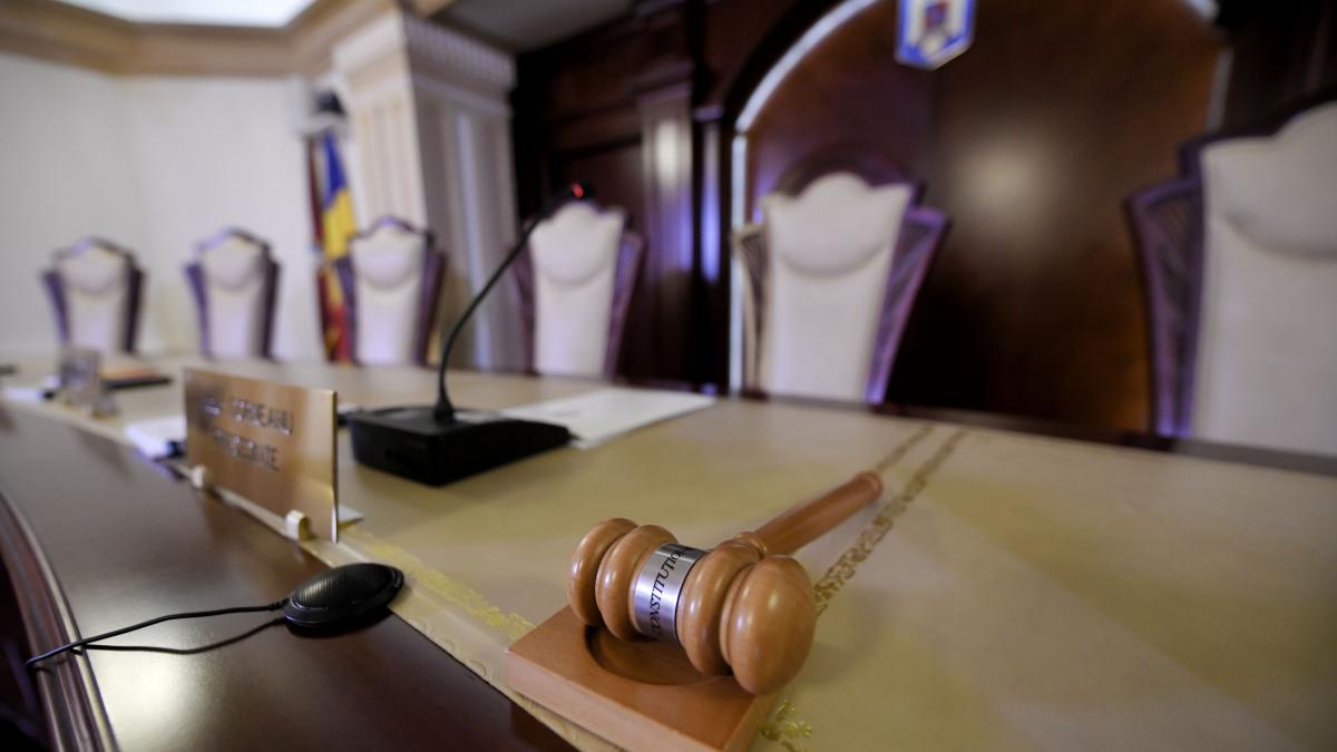 judecatorii ccr pregatesc respingere reforma pensii speciale