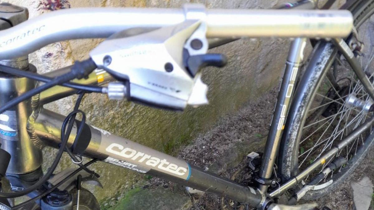 medic spital urlati tanar maner frana mana bicicleta picior