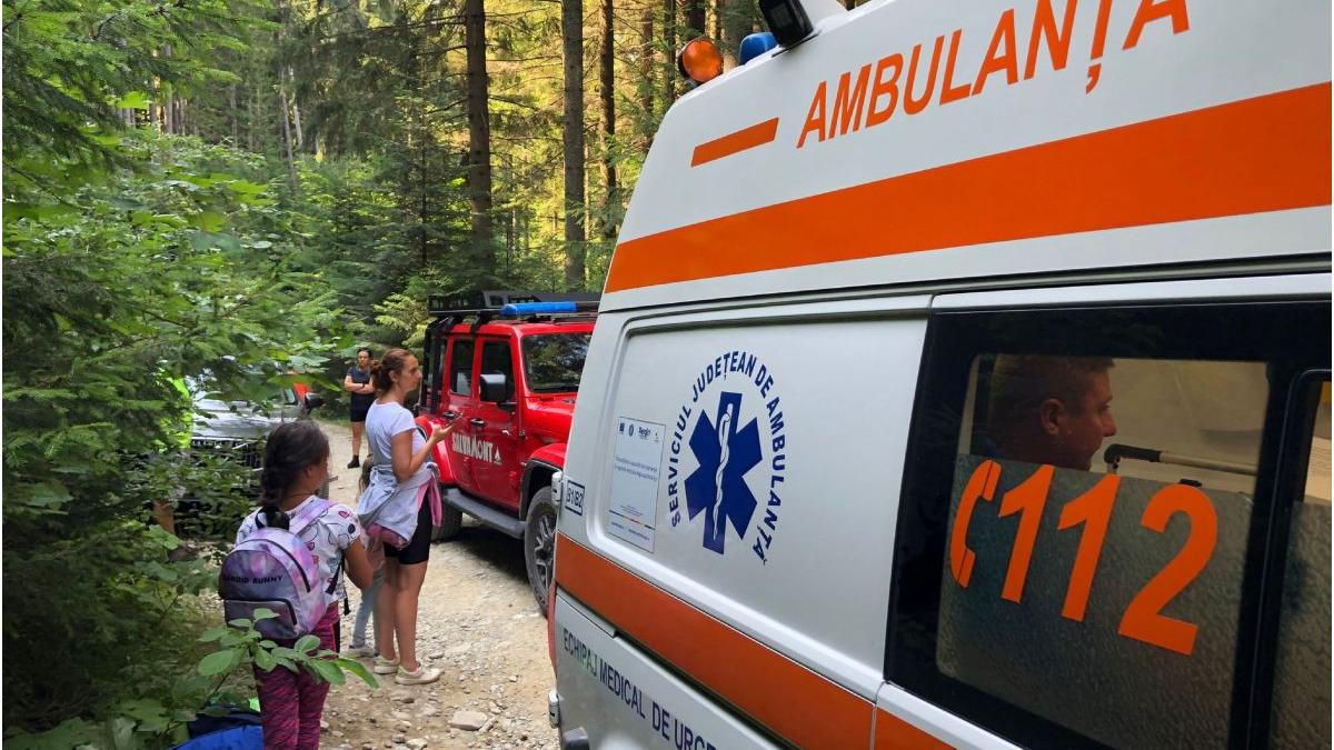 salvamont salvare copii adult masivul ceahlau