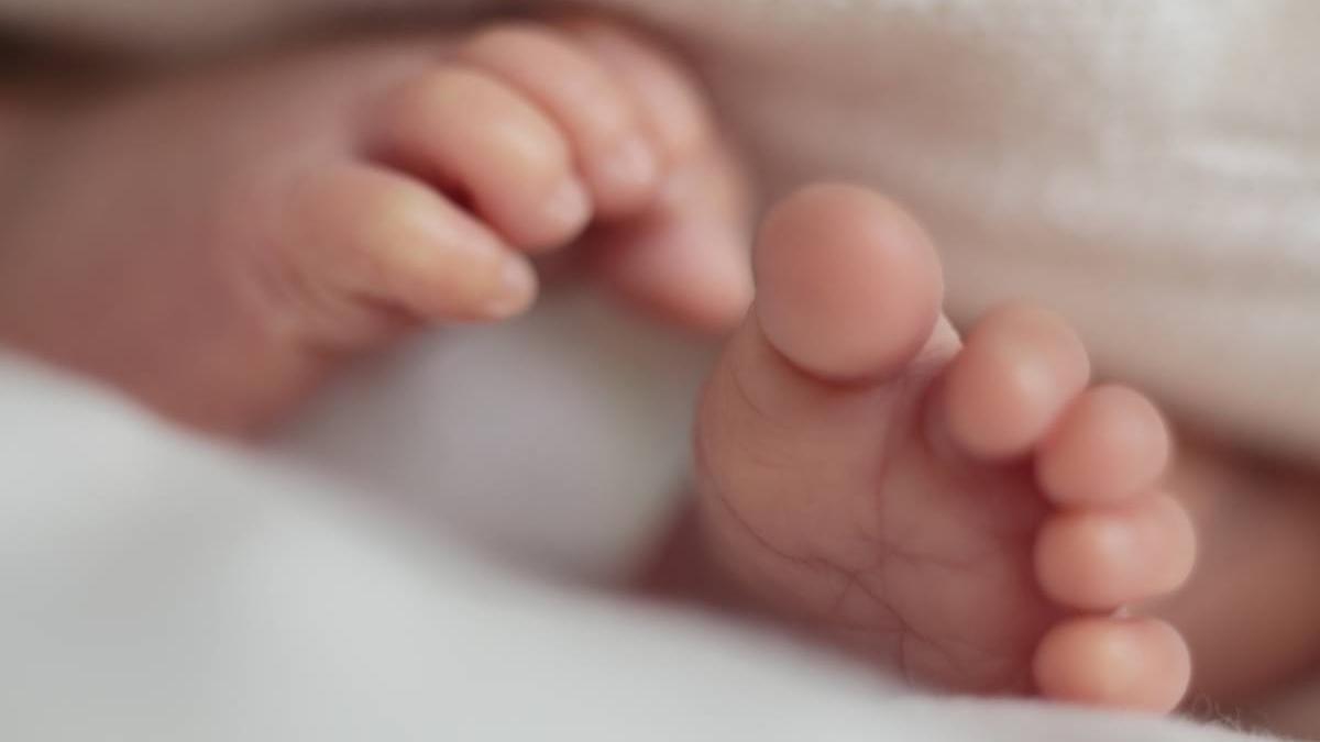 traficanti bebelusi chania grecia