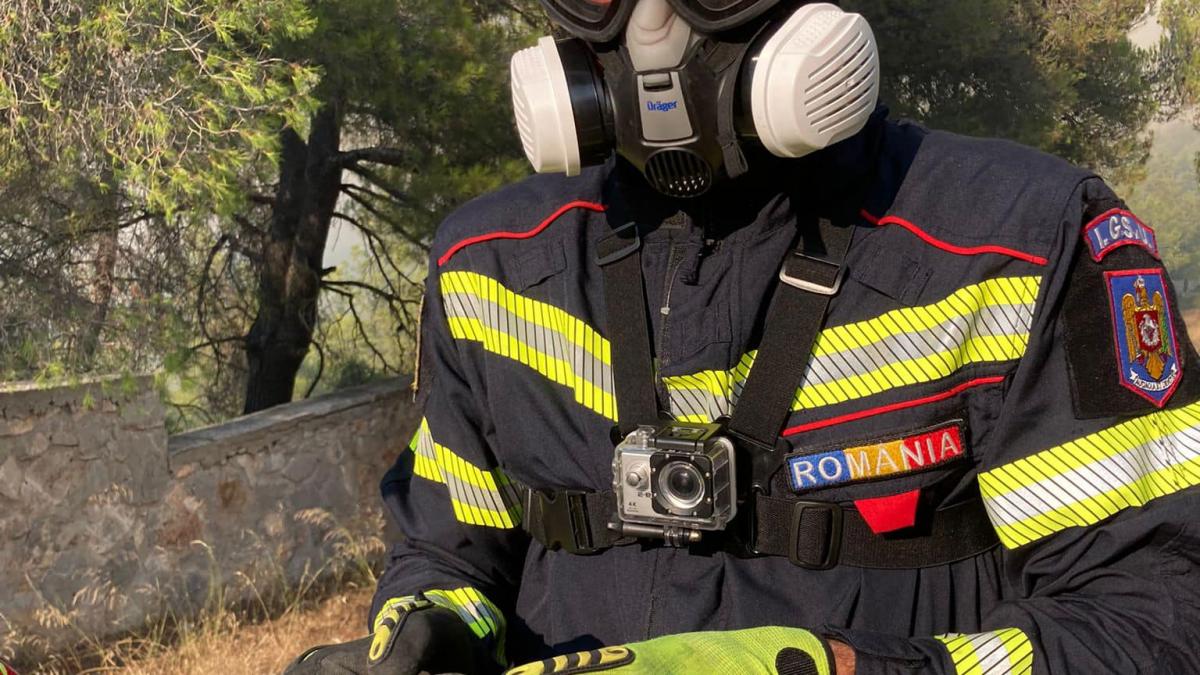 fortele aeriene romane pompieri romani insula corsica incendii