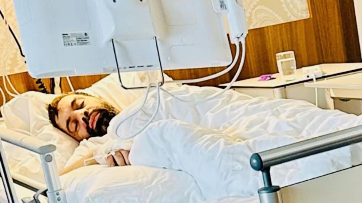 florin salam internat clinica strainatate fotografiat patul de spital