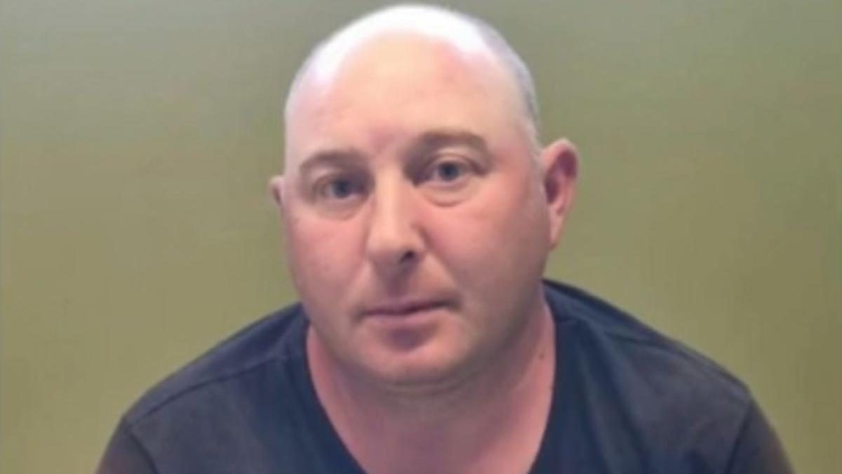 roman acuzat ucis fetita concubina ascuns canapea extradat olanda romania