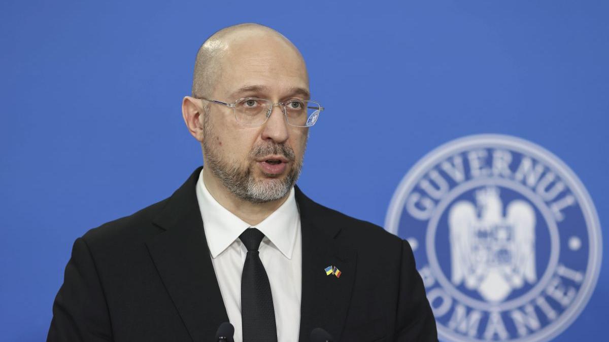 multumim pentru sustinere in romania antrenati militari ucraineni piloti f 16 premierul ucrainei