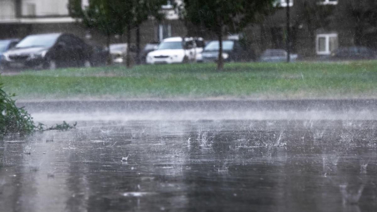 cod rosu vijelii ploi torentiale grindina zone fenomene meteo extreme
