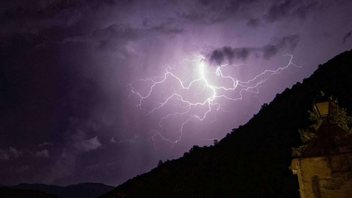 avertizare meteo anm cod galben furtuni vijelii