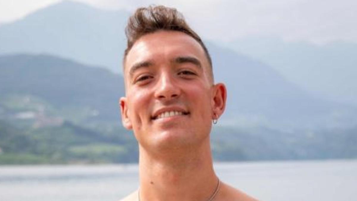 el este ionel un tanar roman care participa la concursul mister italia