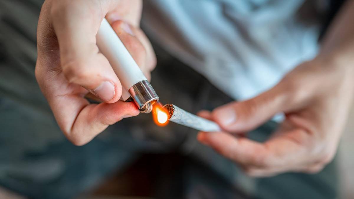 pericole consum alcool droguri