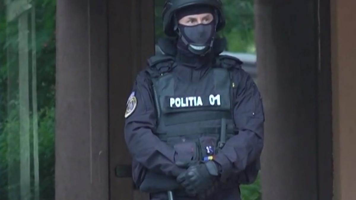 alerta in vaslui a reizbucnit razboiul intre clanuri politia a creat zone speciale de siguranta