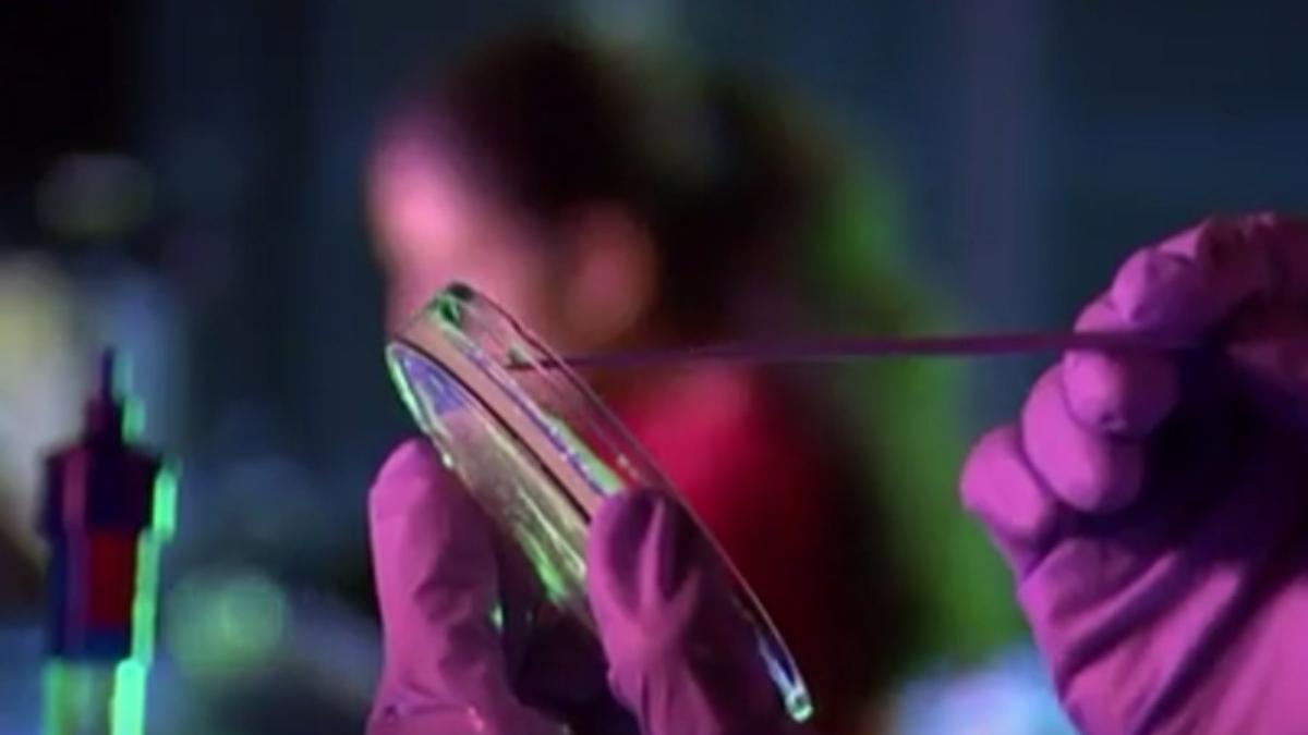 oamenii de stiinta inventie vopsea reducere facturi enegie curent electric